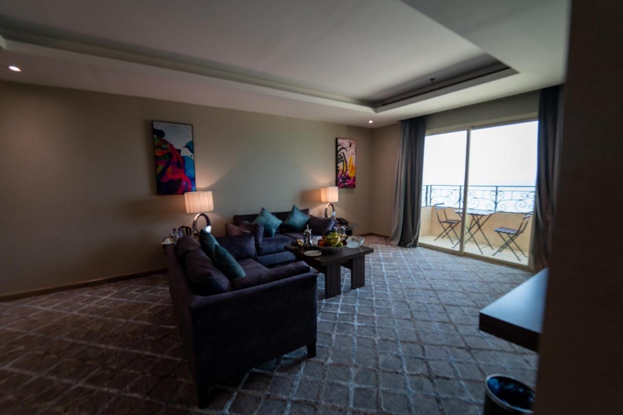Continent Sumou Hotel Khobar Bagian luar foto