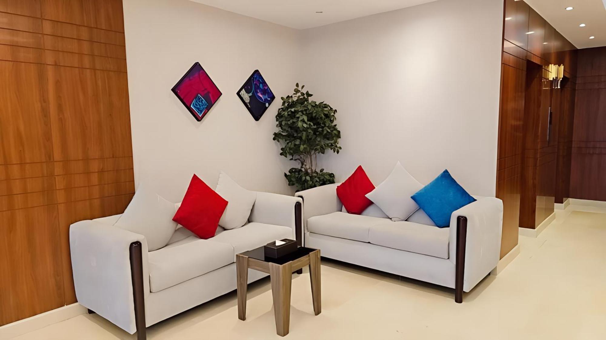 Continent Sumou Hotel Khobar Bagian luar foto