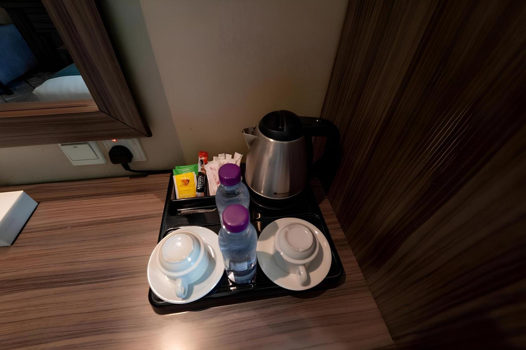 Continent Sumou Hotel Khobar Bagian luar foto