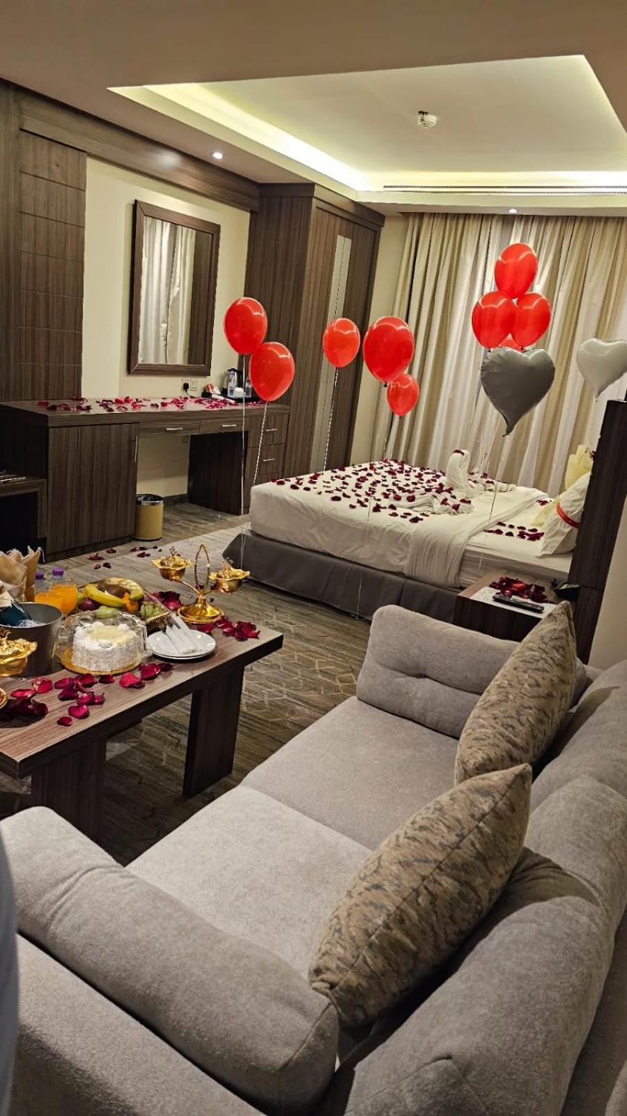 Continent Sumou Hotel Khobar Bagian luar foto