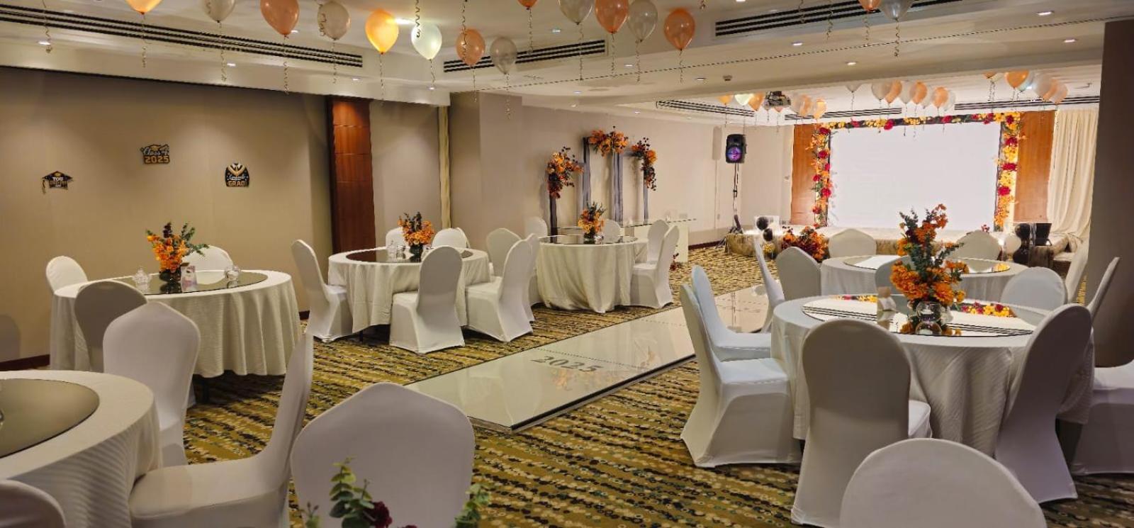 Continent Sumou Hotel Khobar Bagian luar foto