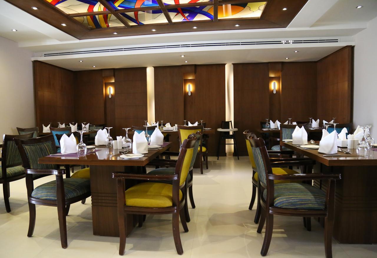 Continent Sumou Hotel Khobar Bagian luar foto